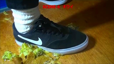 D-101.19歳ファッションモデル