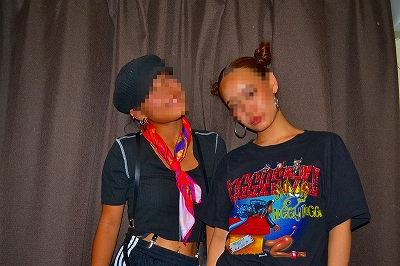 334.アーティスト×２