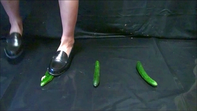 D-214.現 役アイドル×2