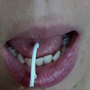 【唇・口・歯フェチ】『歯間ブラシ』の超アップ コスプレおきなわ dgpot.com