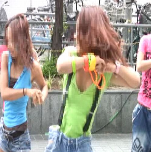 美人ダンサーさんたちの素晴らしい踊りを堪能して下さい♪kore17-1
