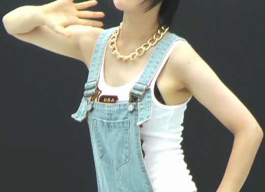 可愛らしい衣装でダンス♪普段着みたいで良い感じ♪280