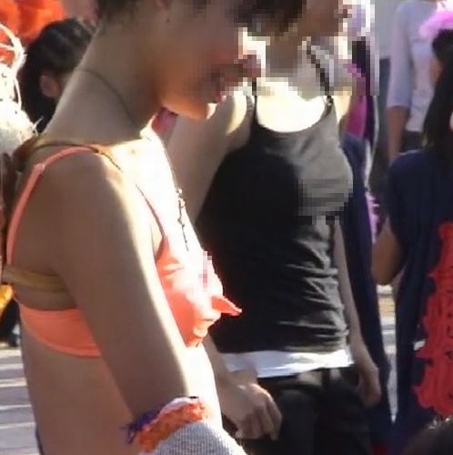画質アップしました！綺麗なお姉さんサンバダンサー♪1-105