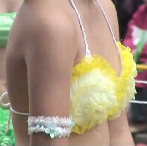 画質アップしました！サンバで大勢ダンサーが踊る♪1-73