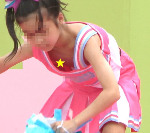 復刻版！！４Ｋ高画質！！ダンス！！チアダンス！中に着ていない踊り子がいます！！n217