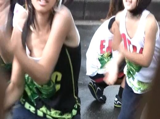 復刻版！！旧作！！ダンス！！豪快に見えてしまう胸元！！踊り子！！o20