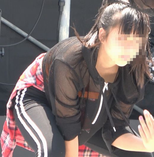 復刻版！！４Ｋ高画質！！ダンス！！薄い布のような衣装を胸に巻いて踊る踊り子！！n245
