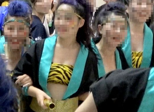 復刻版！！４Ｋ高画質！！ダンス！！チューブトップがずれる踊り子！！n241