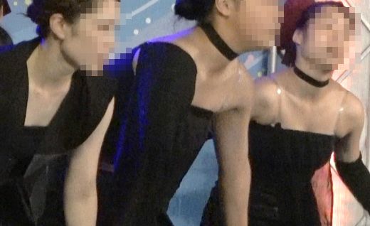 令和販売！！４Ｋ高画質！！ダンス！！黒のチューブトップで踊る踊り子！！n282