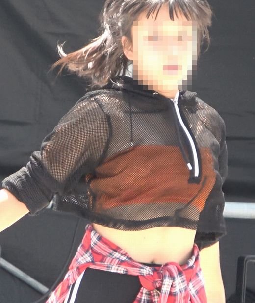 復刻版！！４Ｋ高画質！！ダンス！！薄い布のような衣装を胸に巻いて踊る踊り子！！n245