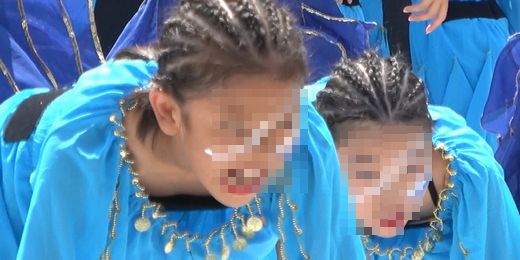 復刻版！！４Ｋ高画質！！ダンス！！胸元が開いた衣装で踊る踊り子達！！n246