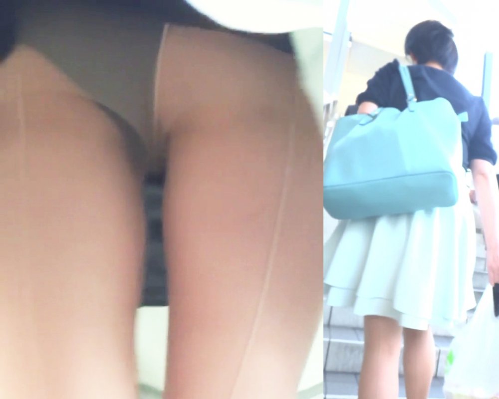 パンチラ盗撮 OLさん 風でスカートめくれて黒パンツ丸出し [アダルト]