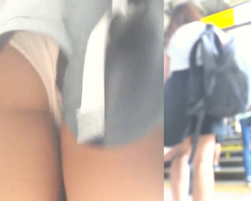 パンチラ盗撮 女子大生 白パンツが尻の割れ目に食い込み気味 [アダルト]