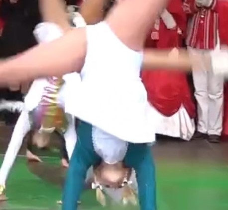 ドイツのお祭りステージ潜入　民族ダンスでシロアンゲットしてきました！