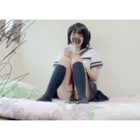 J○みずき 部屋でのパンチラ　　動画 純白 食い込み
