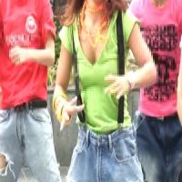 美人ダンサーさんたちの素晴らしい踊りを堪能して下さい♪kore17-1
