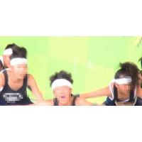 ダンス。薄着の白キャミソール！！ぶかぶかキャミソールなので中がチラチラ見えてしまいます！！143