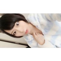 【自画撮りオナニー】個人撮影♥推定19歳♥普段はカフェバイト♪♥美人ちゃんだけどアンニョイH